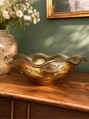 vintage Jeannette Floragold Marigold Carnival glass ruffled bowl